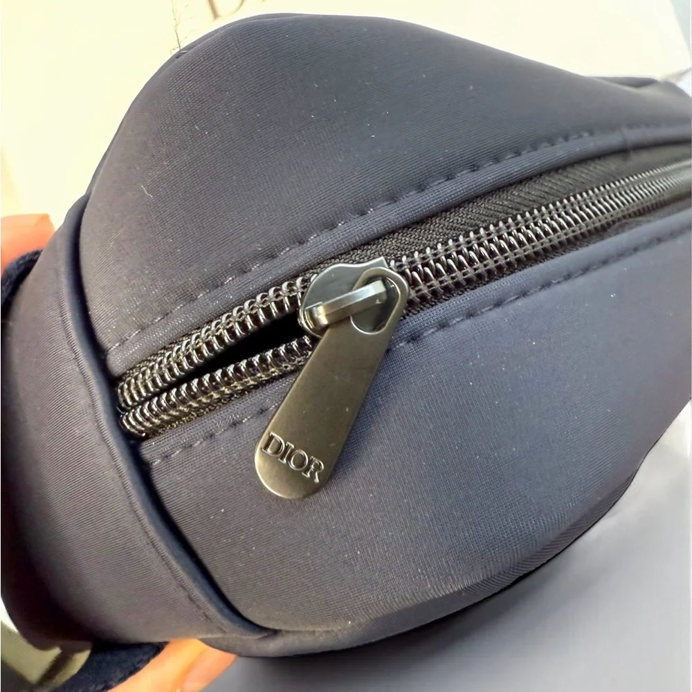 Dior Navy Blue Cosmetic Bag / Travel Pouch – Rare & NWT with Box